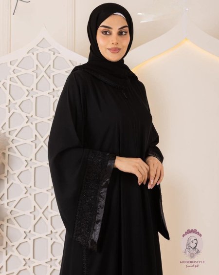 اسود ايد اسود