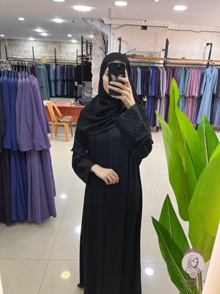 الاسود